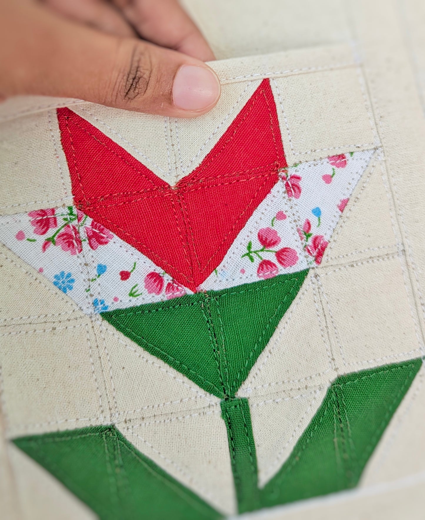 Cozy Tulip Mail Sorter – Two-Pocket Organizer for Entryway or Office