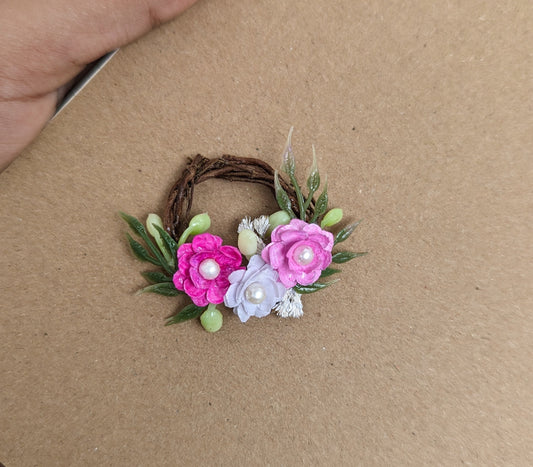 Mini Floral Wreath – Handmade Dollhouse & Miniature Decor Accent