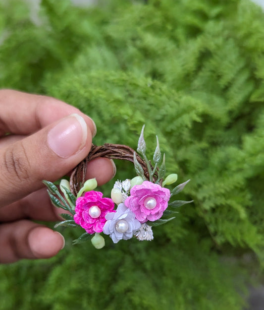 Mini Floral Wreath – Handmade Dollhouse & Miniature Decor Accent