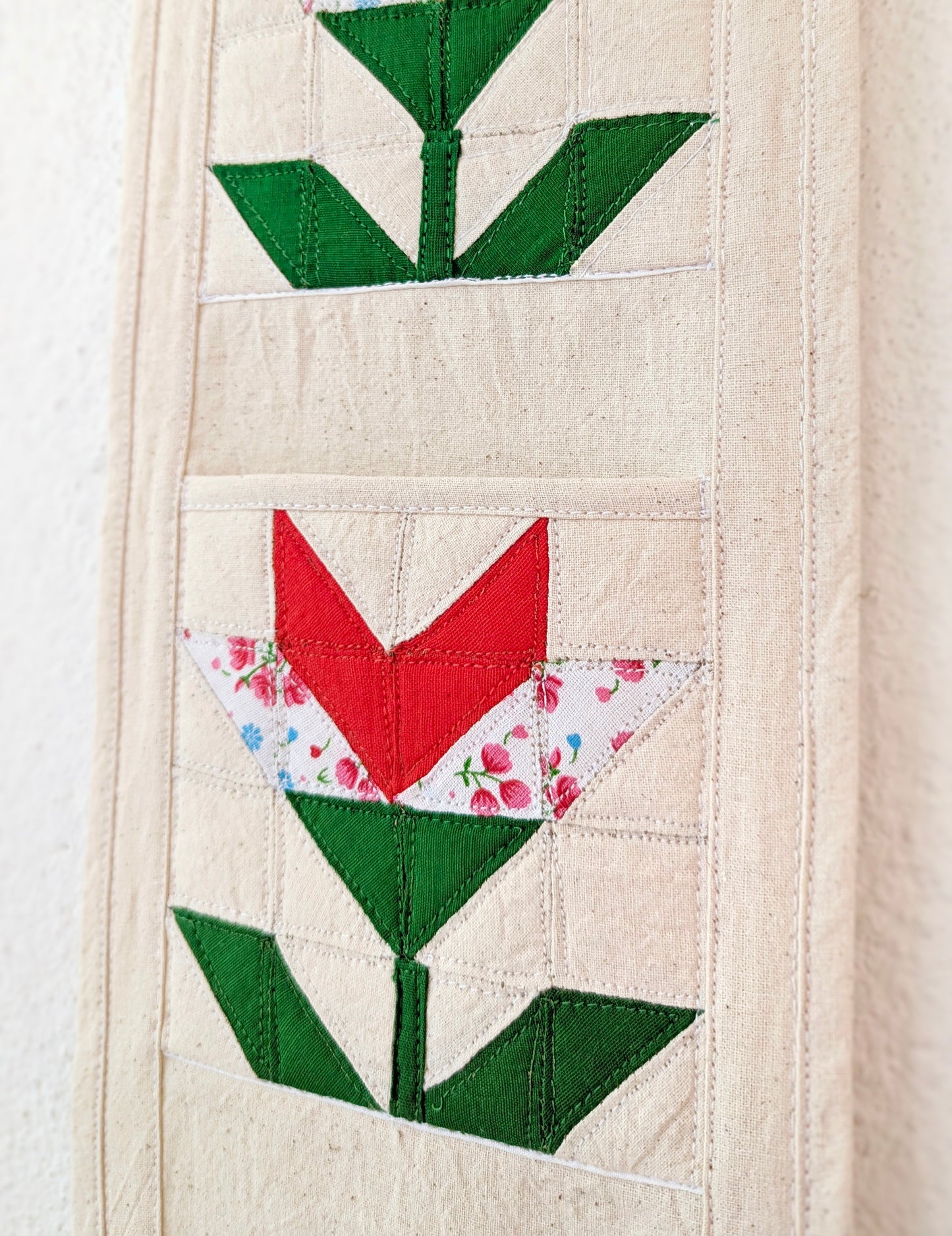 Cozy Tulip Mail Sorter – Two-Pocket Organizer for Entryway or Office