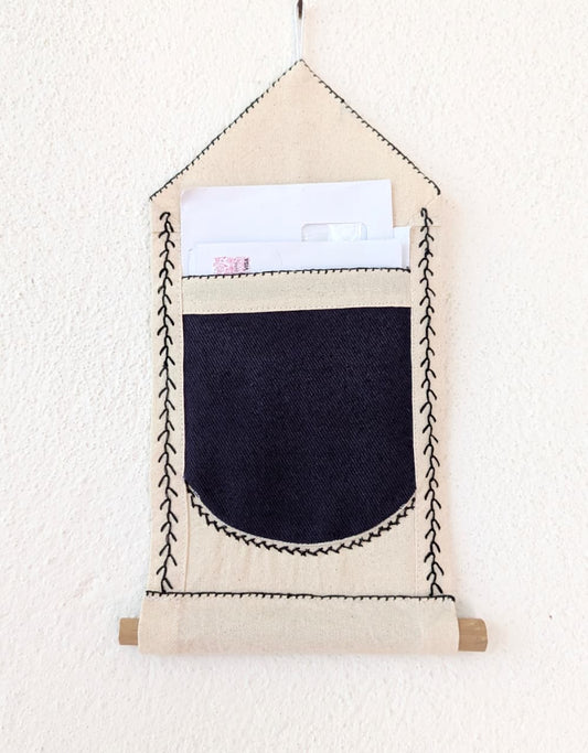 Small Fabric Wall Mail Organizer – One Pocket Stationery & Paper Storage Holder