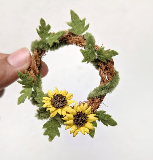 Mini Sunflower Wreath – Handmade Rustic Floral Decor for Wall, Shelf & Gift Styling